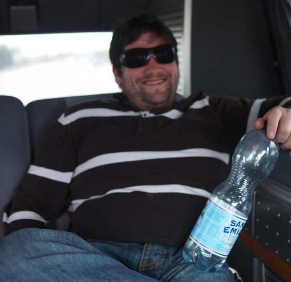 post-282-1267360818,48_thumb.jpg