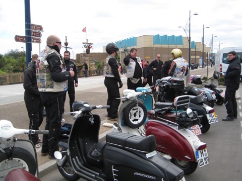 Eurolambretta 2009, England – Fuelboys Bilder
