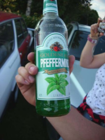 DAS neue trendgetränk, Pfeffi!